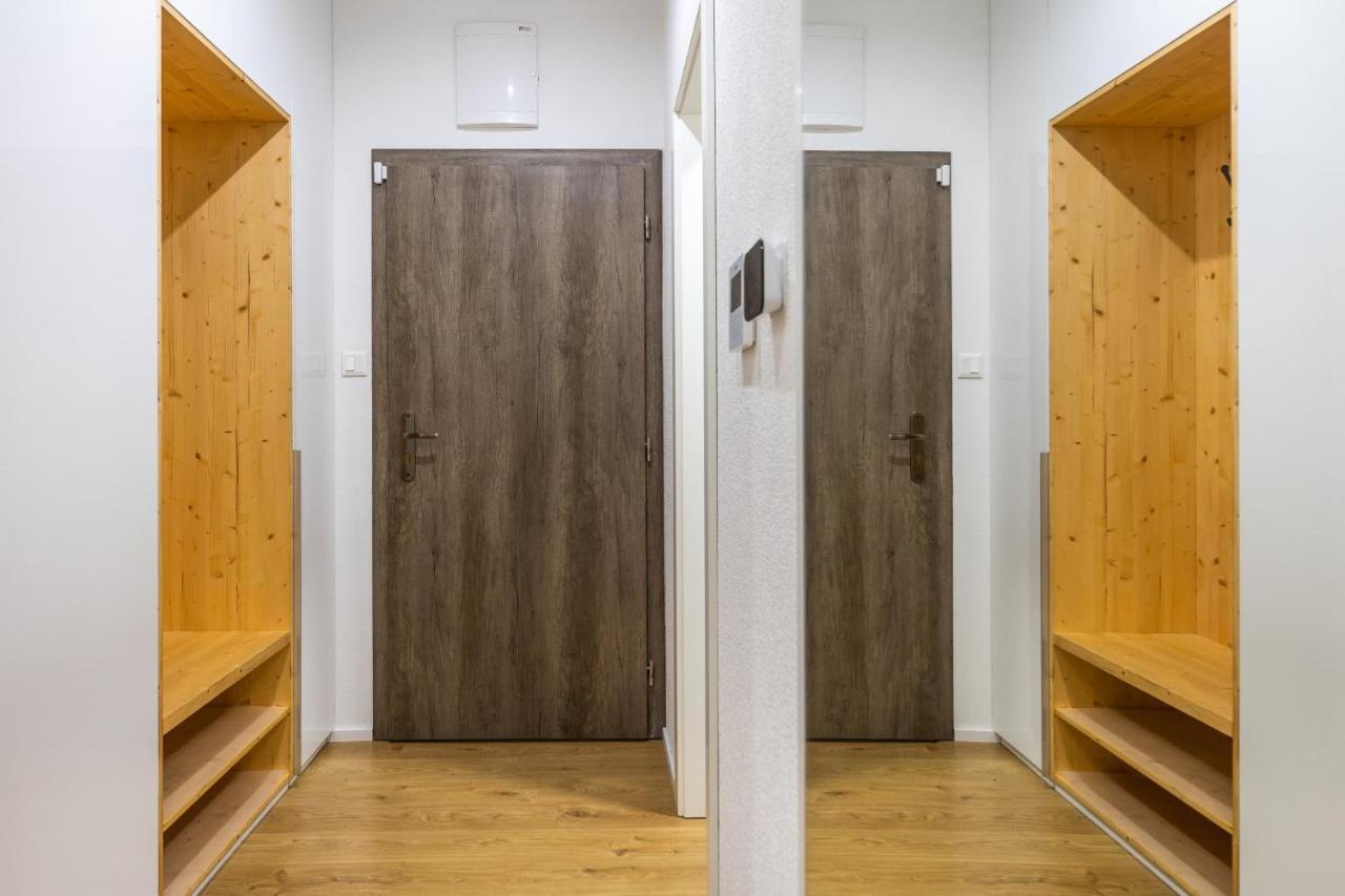 Lucnica Apartments 탈레 외부 사진